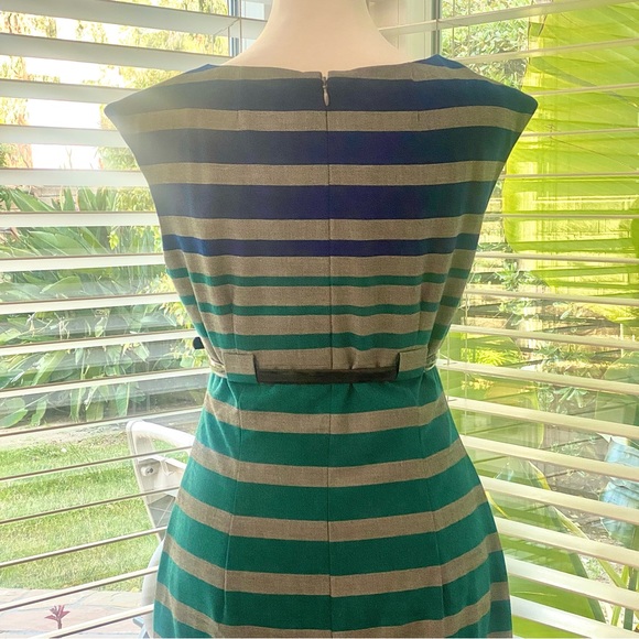 Calvin Klein Sleeveless Midi Dress w/ Belt Cinched in at waist Size 2 - Picture 11 of 15